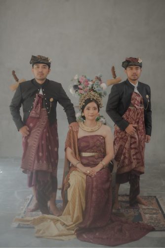 aditya-selvi-gallery-4