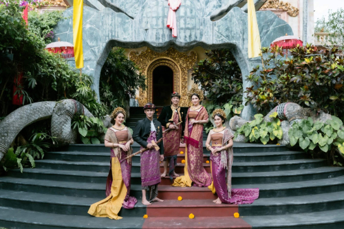 blanco-gale-1-MBANG07231