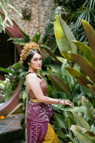 blanco-gale-2-ANG07877