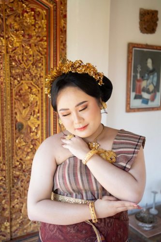 mepandes-puri-gede-penebel-tari