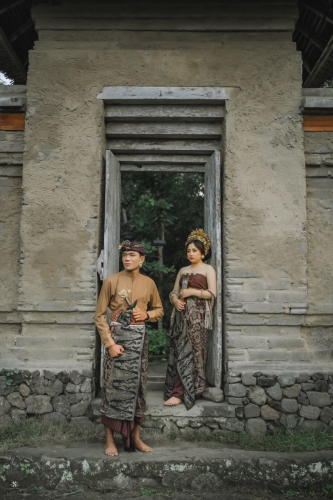 vicky-indri-gallery-1