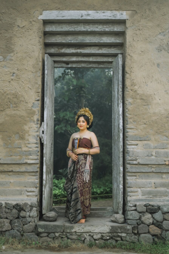 vicky-indri-gallery-2