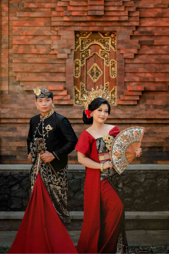 Undangan online bali kamiundang