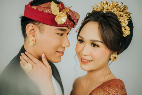 Undangan online bali kamiundang